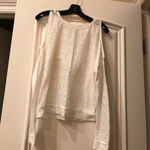 Zara White Top with Cutouts on the Shoulders